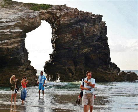 Reserva Entradas a la Playa de las Catedrales